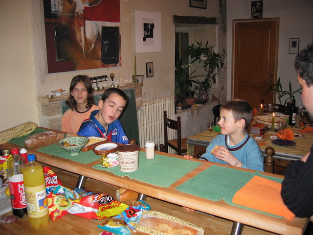 Et les enfants qui ne sont pas encore couchs.. mais un peu fatigus...