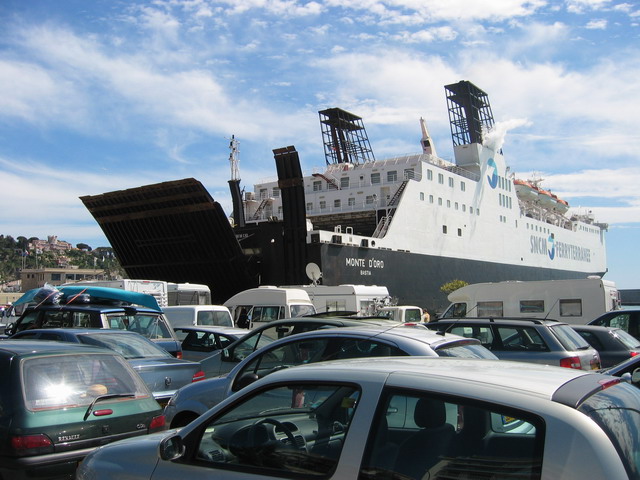 Oh le beau ferry qui va en Corse