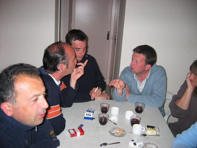 discussion serre entre Jean-Marie et Philippe