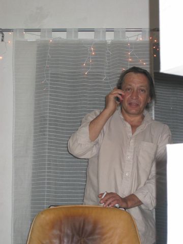 Franois est appel... quel business man ! un samedi soir  minuit !