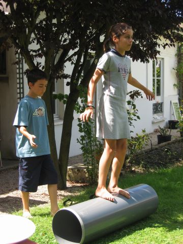 maintenant on attaque une phase plus complique: marcher sur le tuyau !